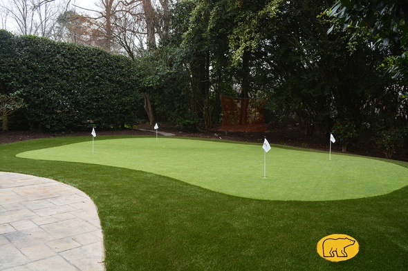 Oakley backyard putting green