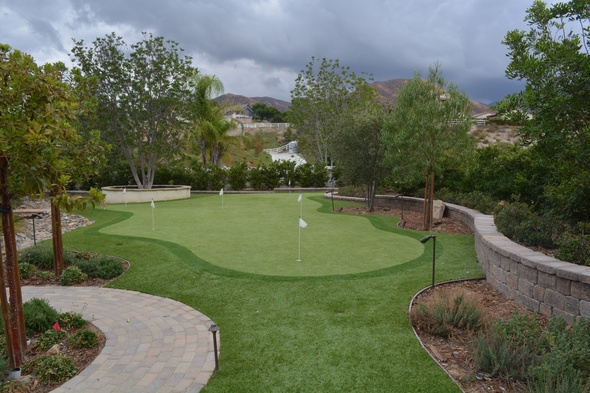 Oakley backyard putting green