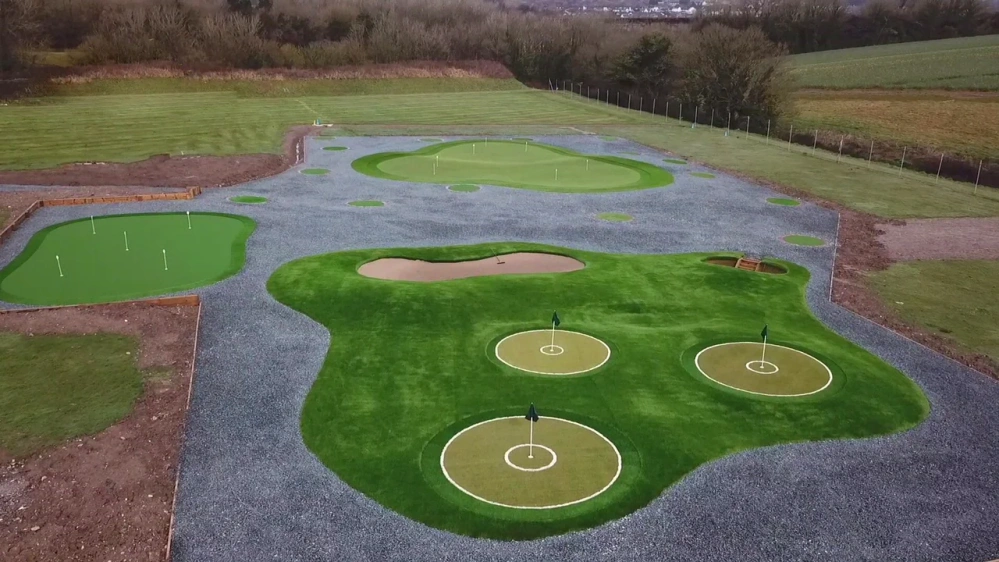 Grass Selection for Putting Greens vs. Tee Lines vs. Chipping Areas in Oakley